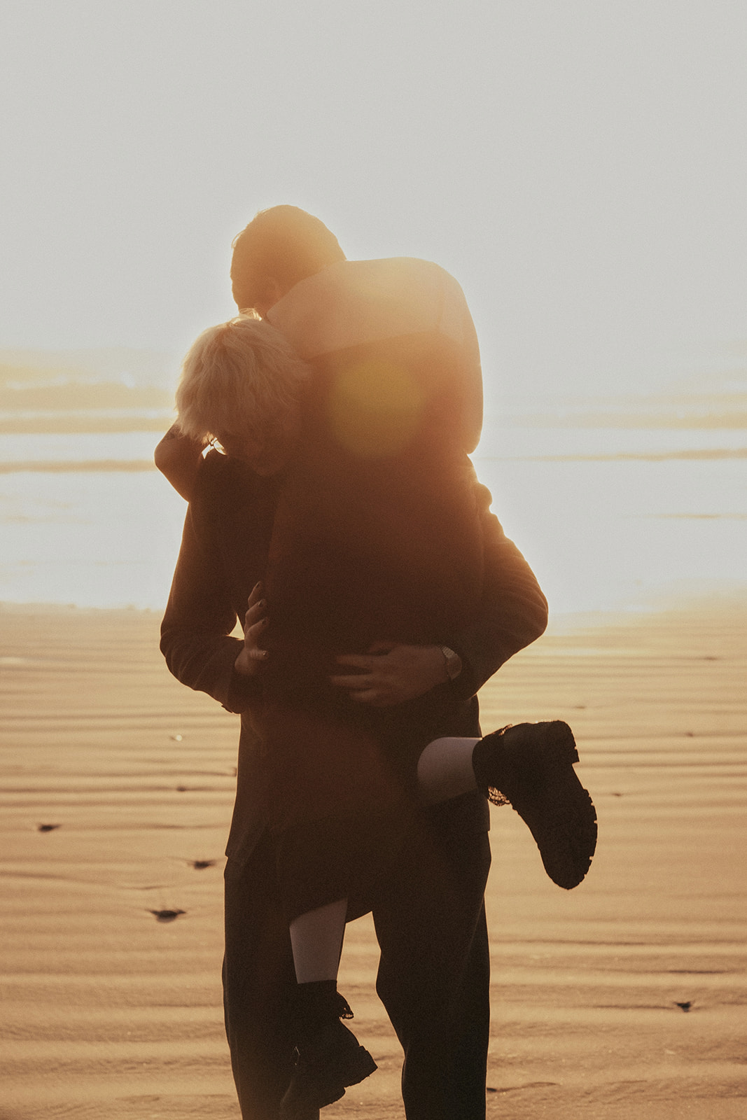 Shortsand Beach Couples Photos