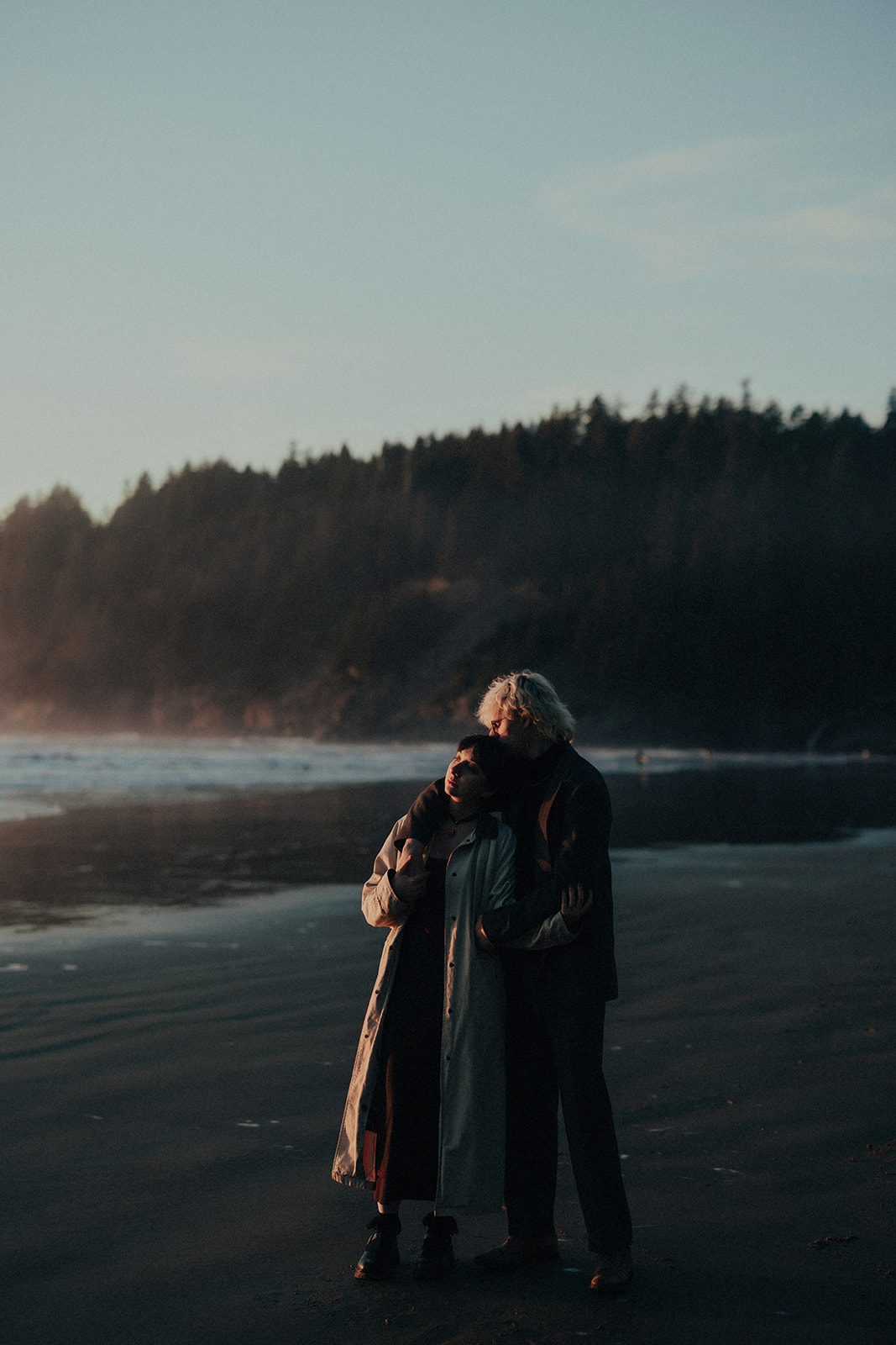 Shortsand Beach Couples Photos