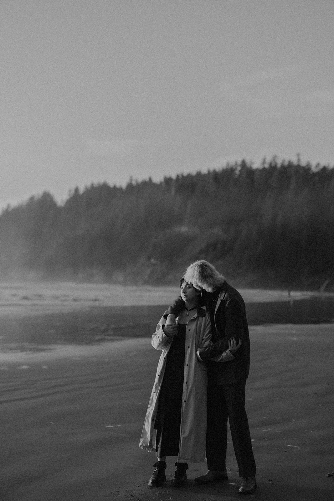 Shortsand Beach Couples Photos