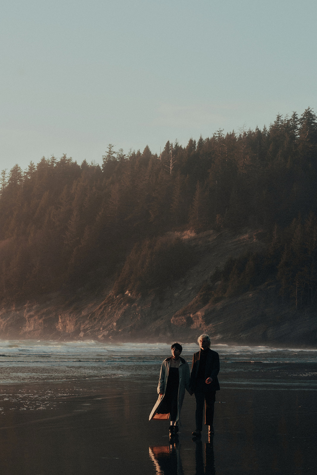 Shortsand Beach Couples Photos