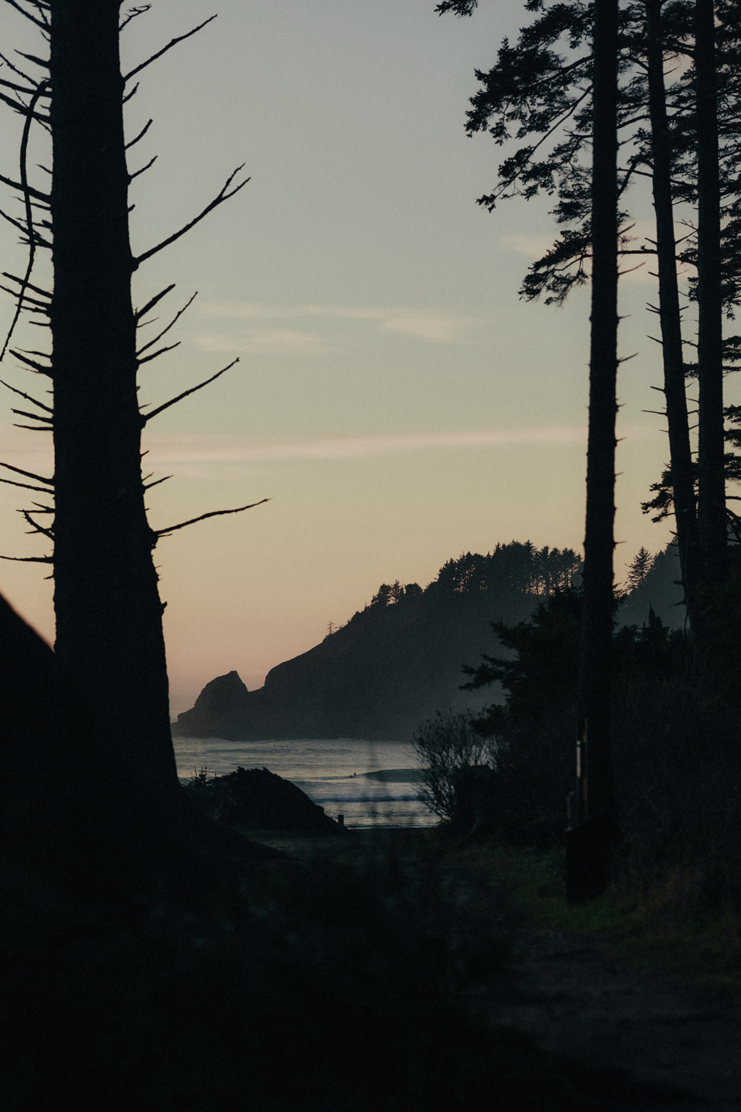 Shortsand Beach Couples Photos