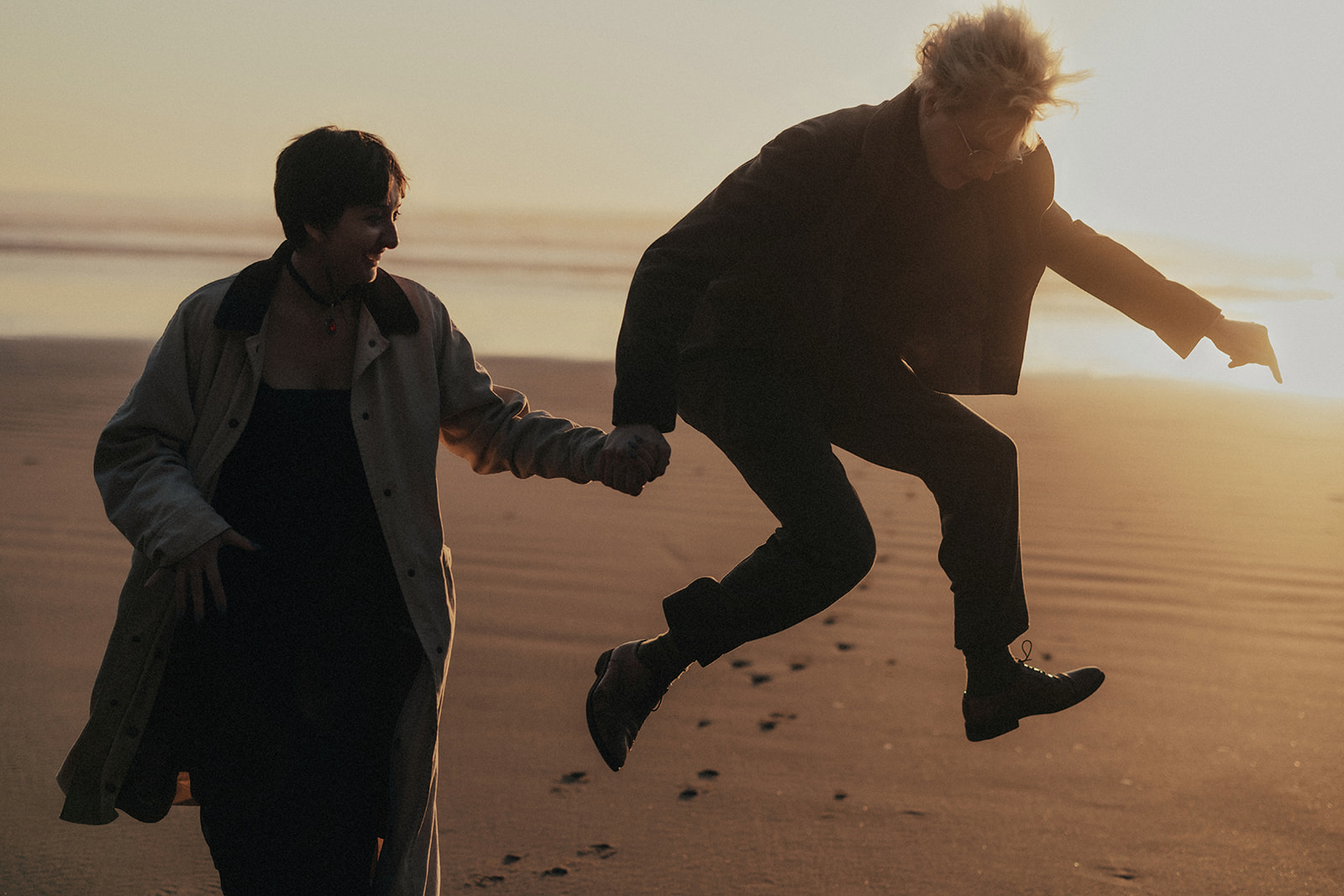 Shortsand Beach Couples Photos